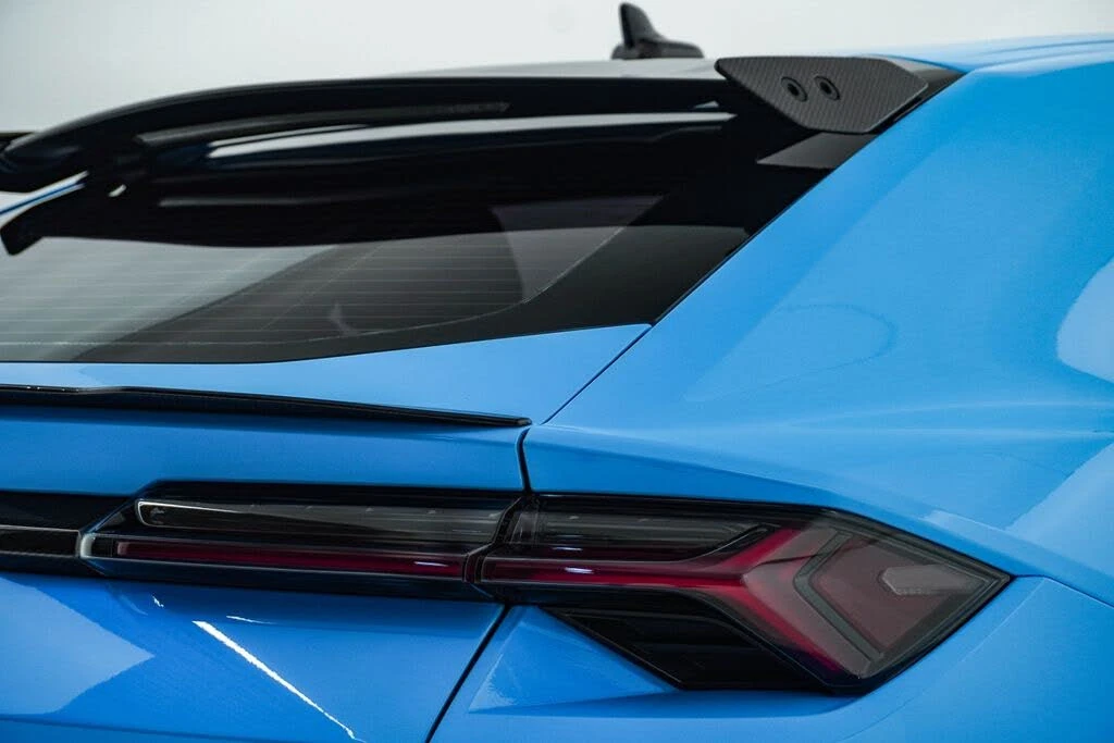 2024 Lamborghini Urus Performante - Image 14 of 31