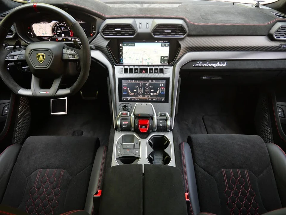 2024 Lamborghini Urus Performante - Image 7 of 31