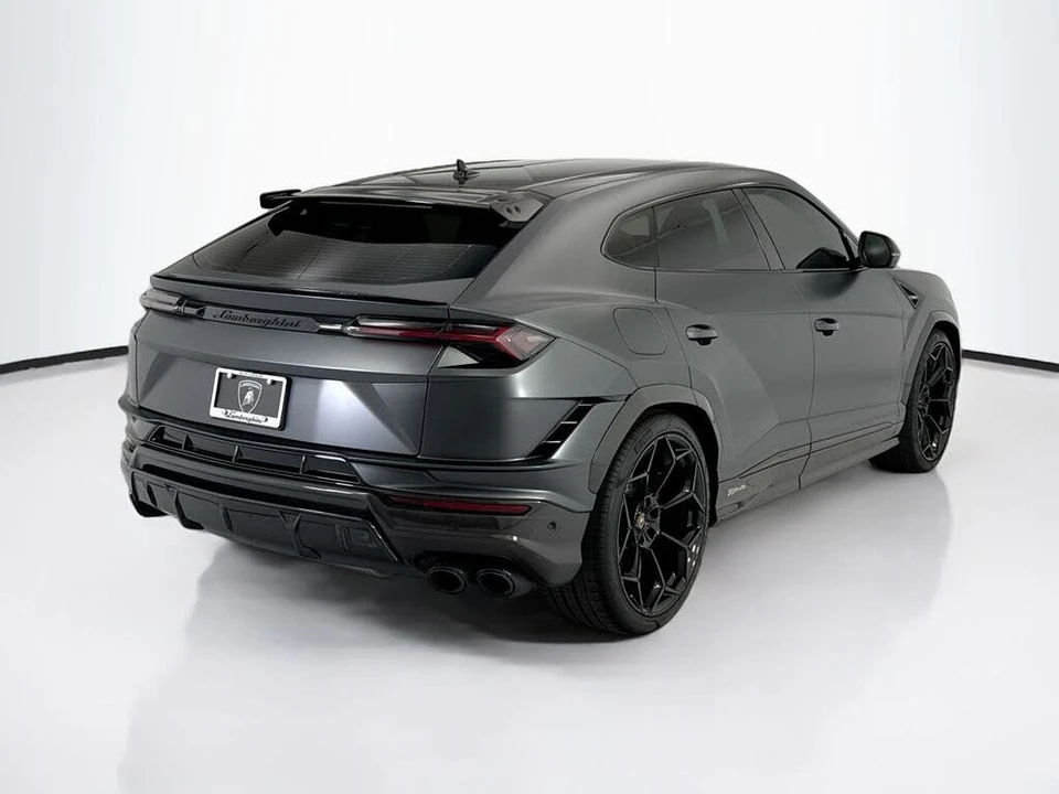 2024 Lamborghini Urus Performante - Image 5 of 31