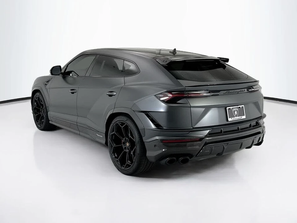 2024 Lamborghini Urus Performante - Image 7 of 31