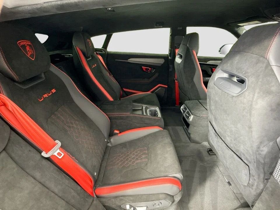 2024 Lamborghini Urus Performante - Image 21 of 31