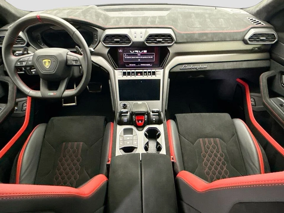 2024 Lamborghini Urus Performante - Image 13 of 31