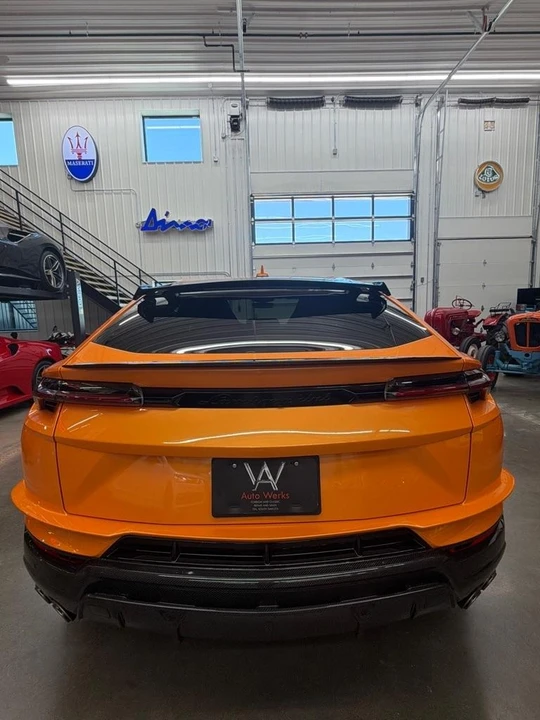 2024 Lamborghini Urus Performante - Image 5 of 31