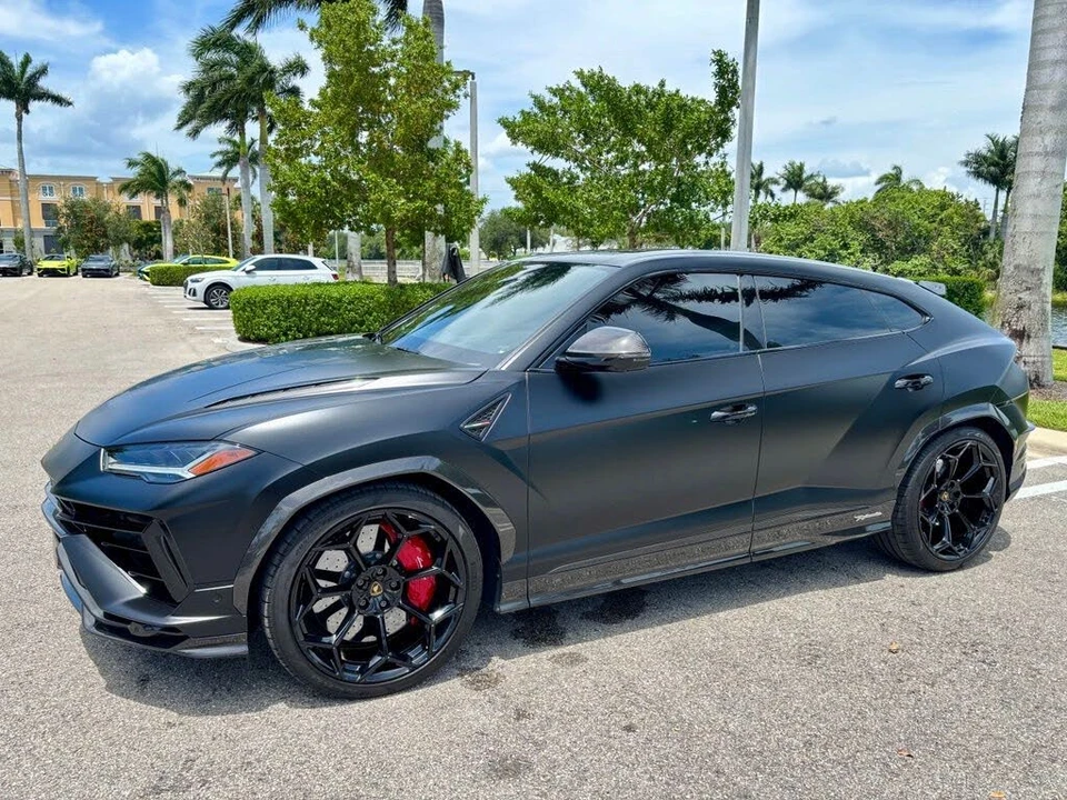 2024 Lamborghini Urus Performante - Image 11 of 31
