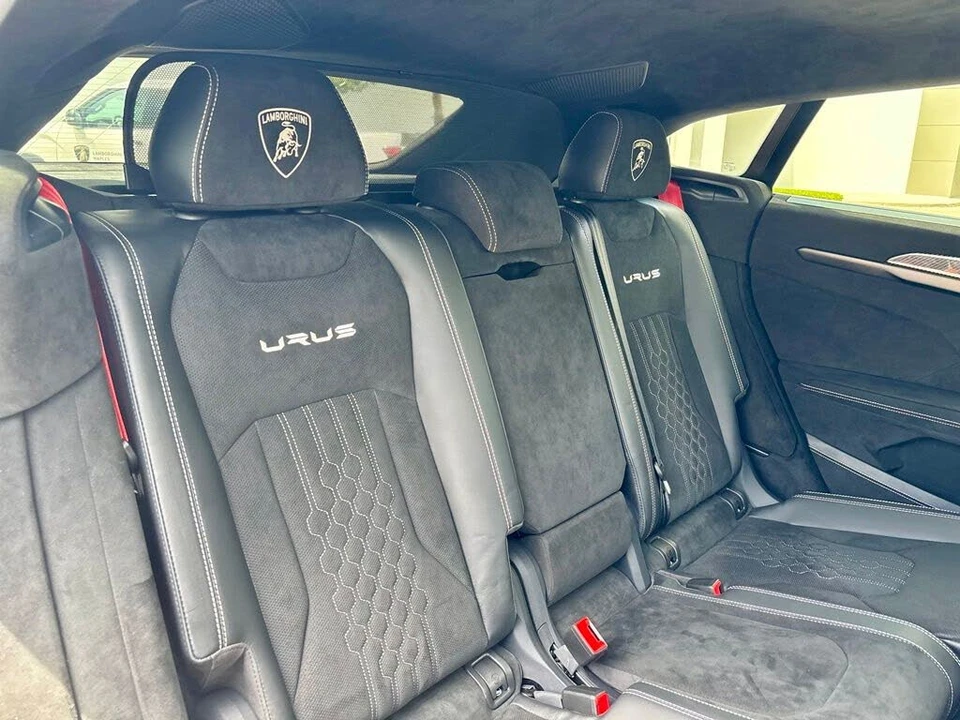 2024 Lamborghini Urus Performante - Image 29 of 31