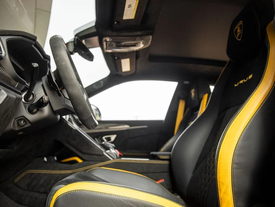 2024 Lamborghini Urus Performante - Image 29 of 31
