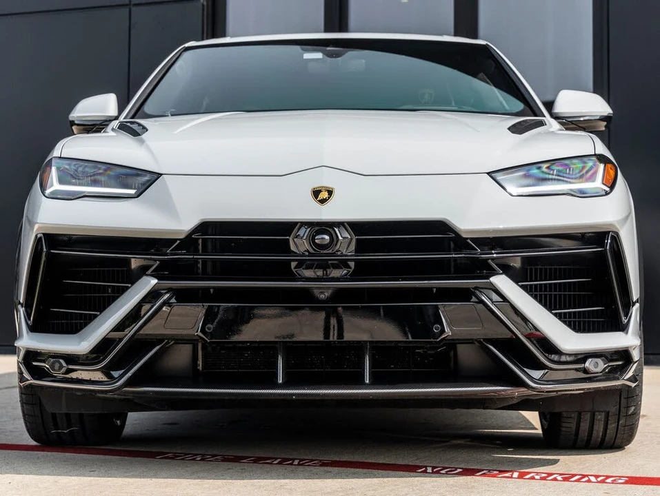 2024 Lamborghini Urus Performante - Image 4 of 31