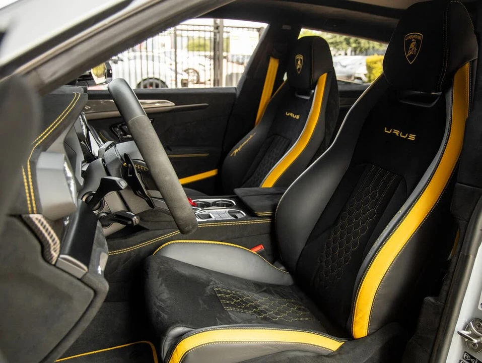 2024 Lamborghini Urus Performante - Image 30 of 31