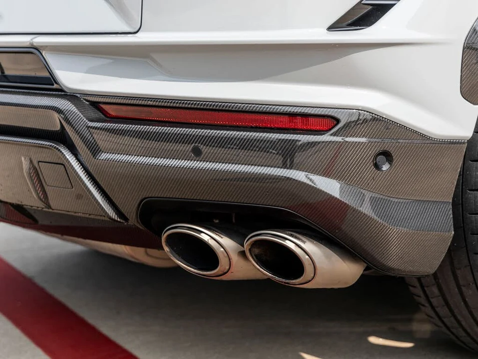 2024 Lamborghini Urus Performante - Image 11 of 31