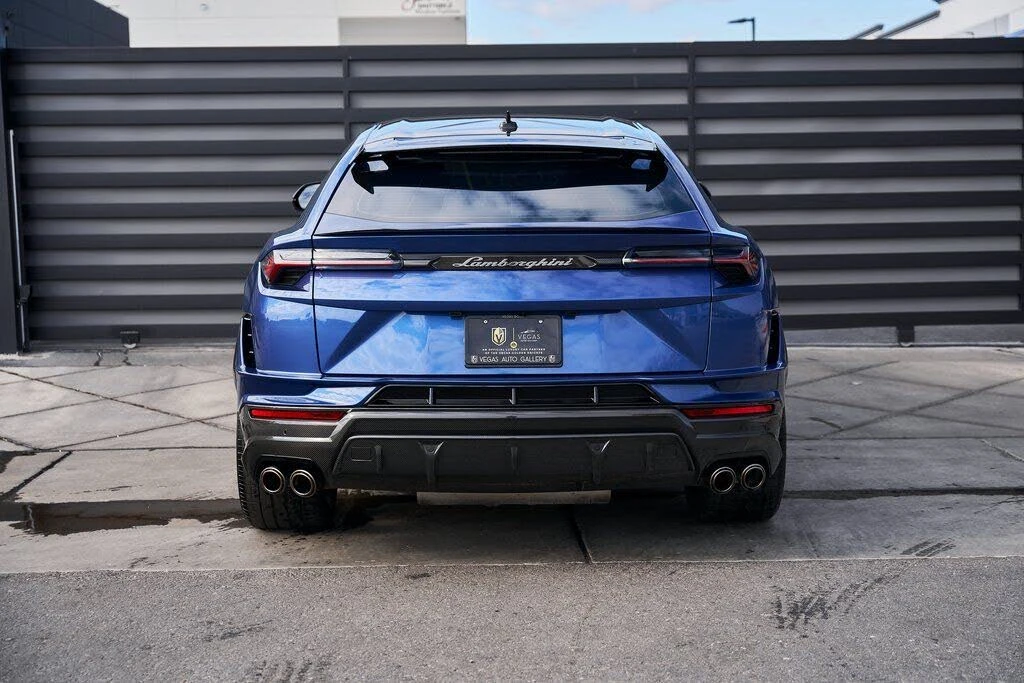 2024 Lamborghini Urus Performante - Image 22 of 31