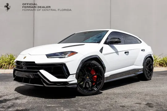 2024 Lamborghini Urus Performante AWD