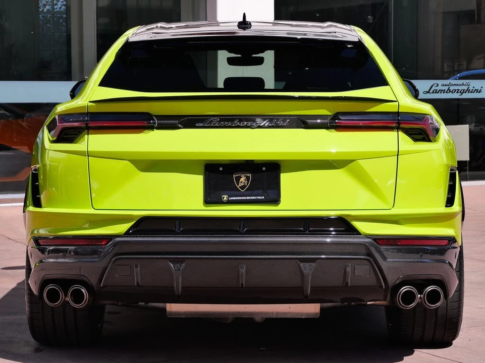 2024 Lamborghini Urus Performante - Image 4 of 31
