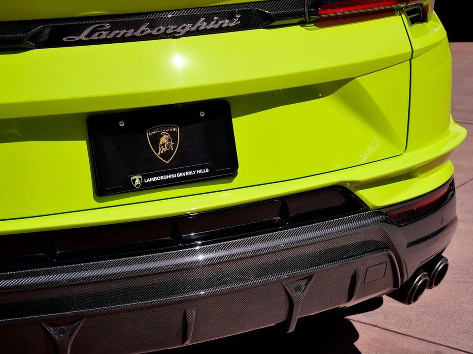 2024 Lamborghini Urus Performante - Image 24 of 31