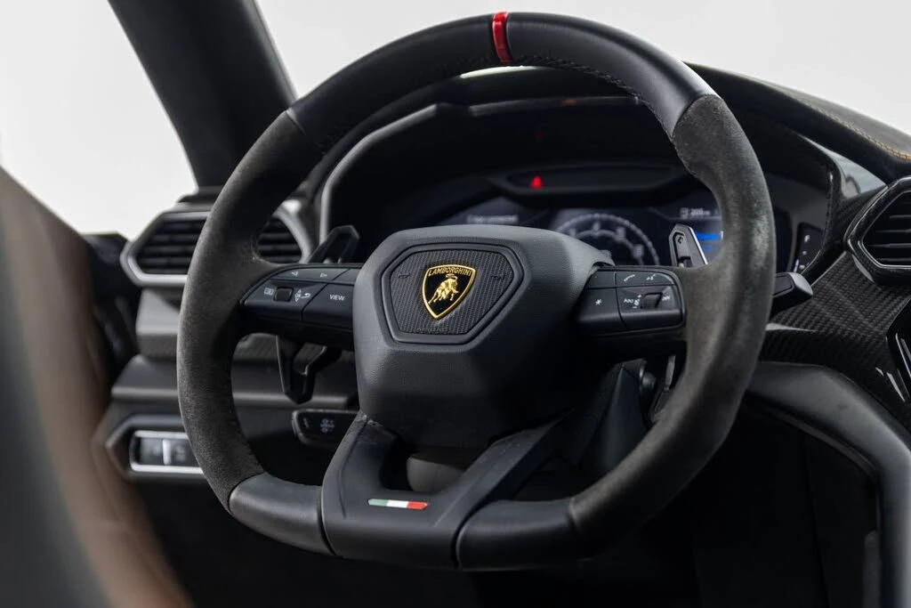 2024 Lamborghini Urus Performante - Image 12 of 15