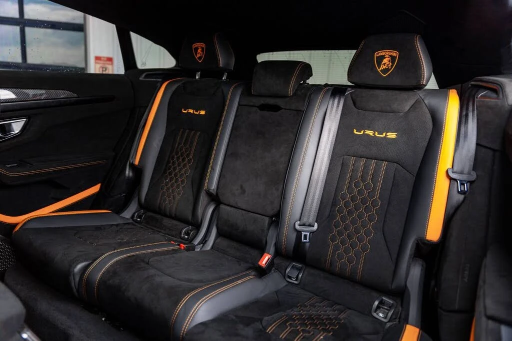 2024 Lamborghini Urus Performante - Image 10 of 15