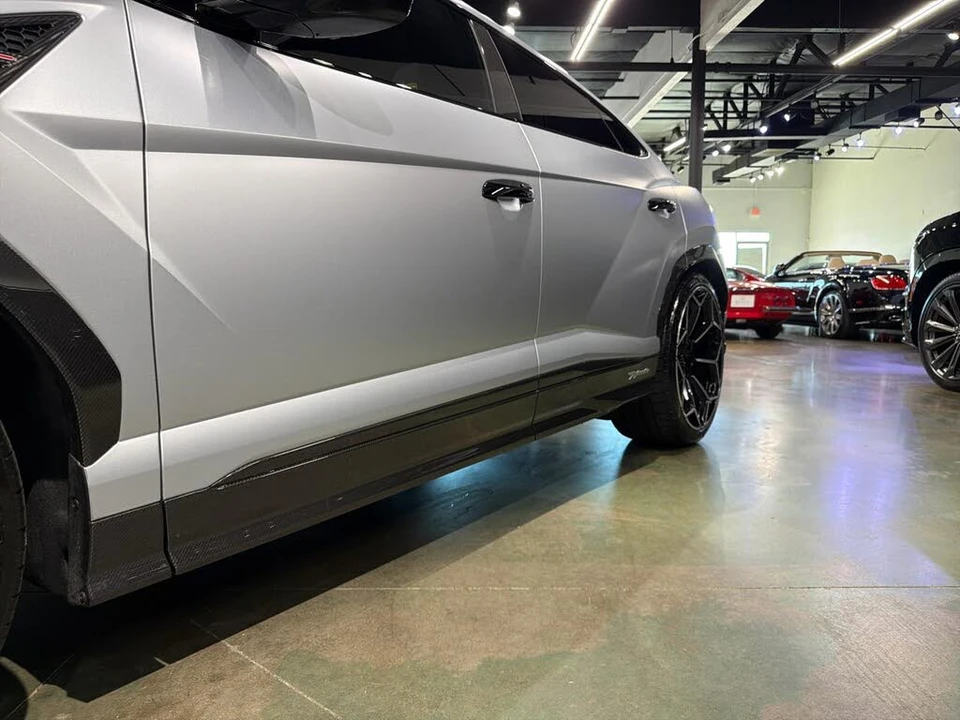 2024 Lamborghini Urus Performante - Image 17 of 31
