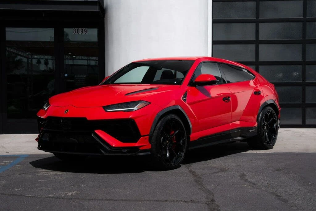2024 Lamborghini Urus Performante - Image 2 of 31
