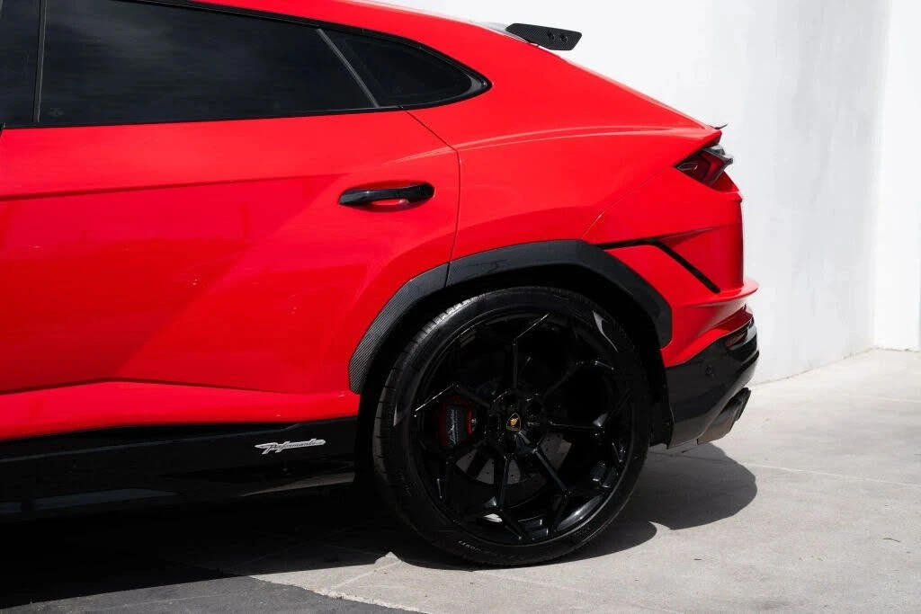 2024 Lamborghini Urus Performante - Image 8 of 31