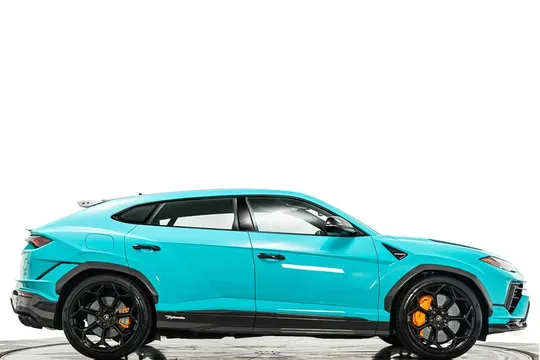 2024 Lamborghini Urus Performante
