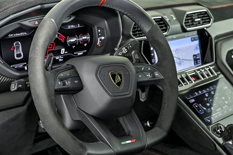 2024 Lamborghini Urus Performante - Image 26 of 31