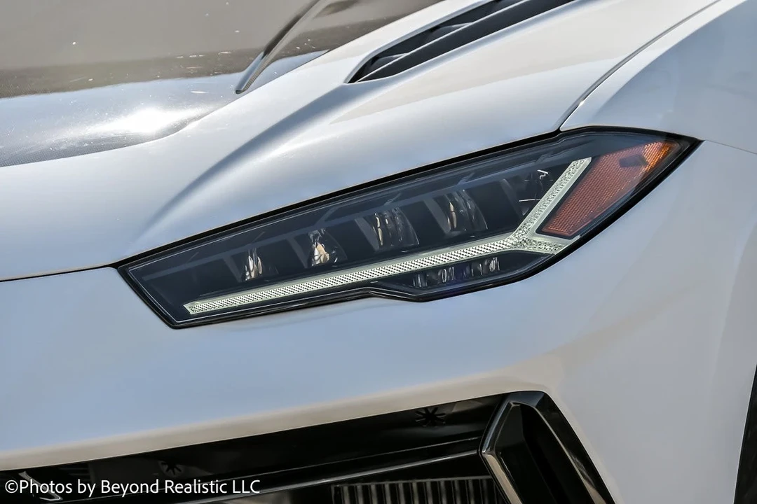 2024 Lamborghini Urus Performante - Image 12 of 21