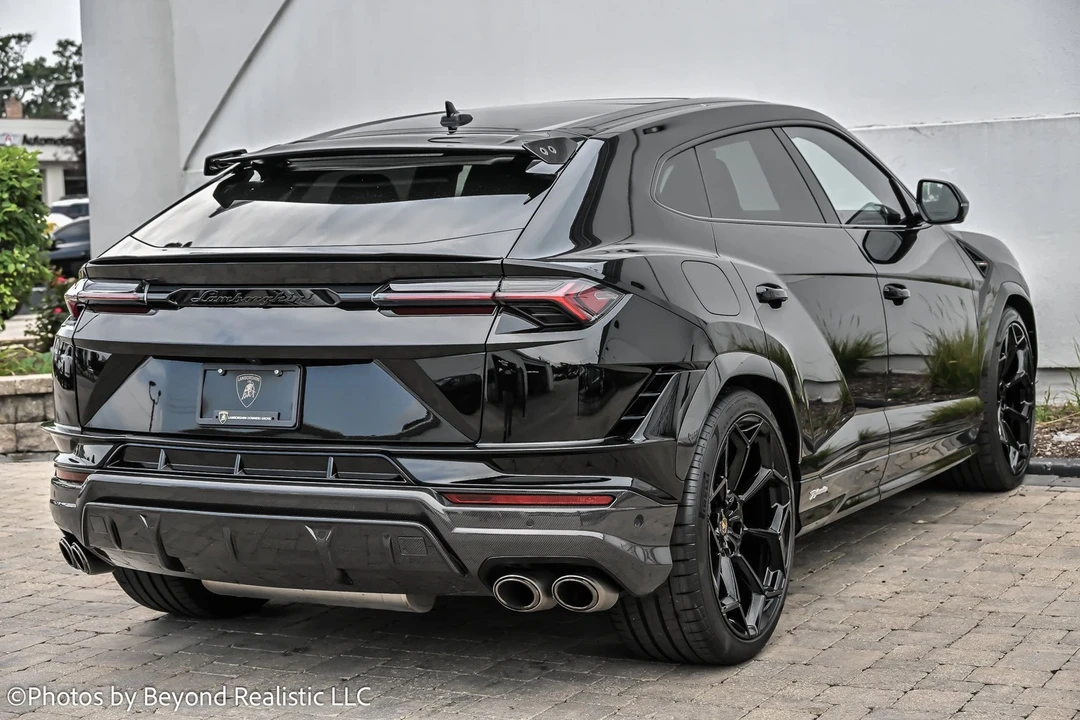 2024 Lamborghini Urus Performante - Image 8 of 12