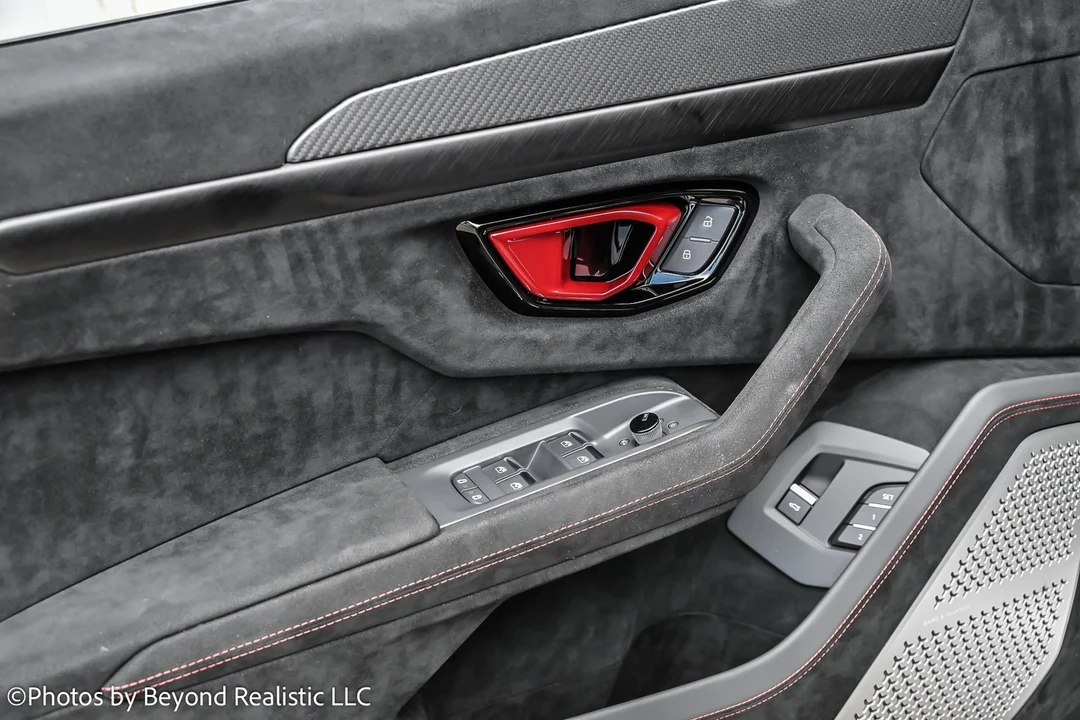 2024 Lamborghini Urus Performante - Image 21 of 21