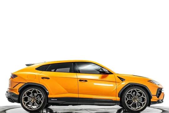 2024 Lamborghini Urus Performante