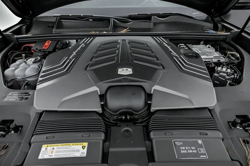 2024 Lamborghini Urus Performante - Image 17 of 21