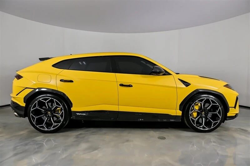 2024 Lamborghini Urus Performante - Image 20 of 21