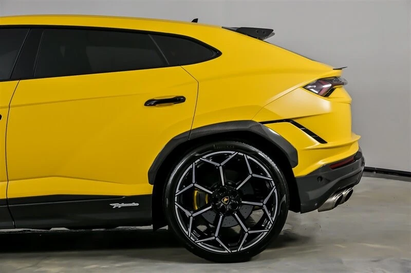 2024 Lamborghini Urus Performante - Image 13 of 21