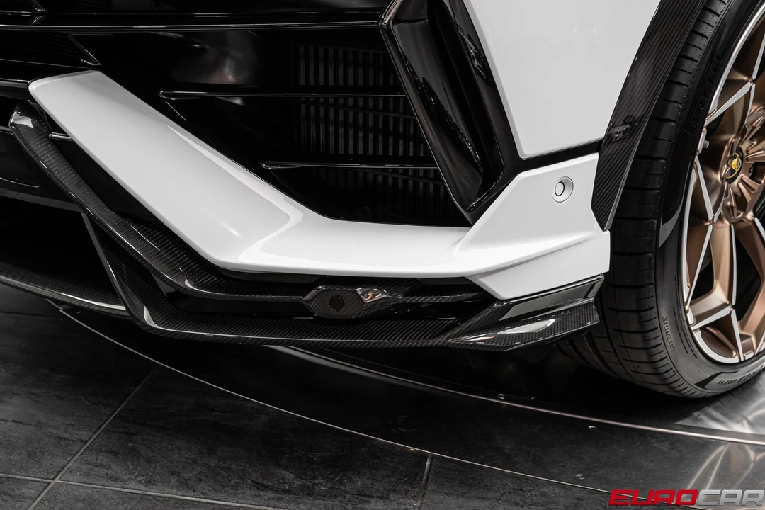 2024 Lamborghini Urus Performante - Image 14 of 31
