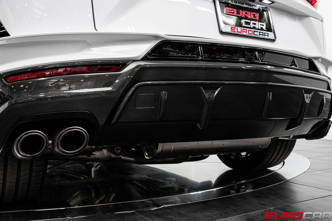 2024 Lamborghini Urus Performante - Image 26 of 31