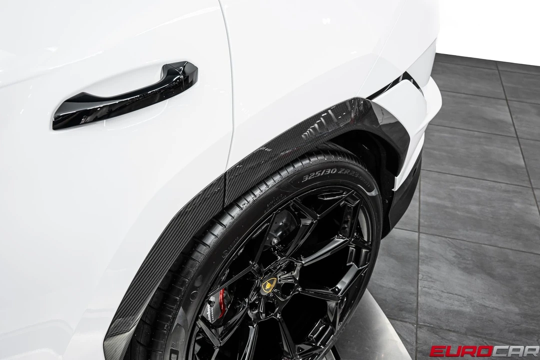 2024 Lamborghini Urus Performante - Image 17 of 31