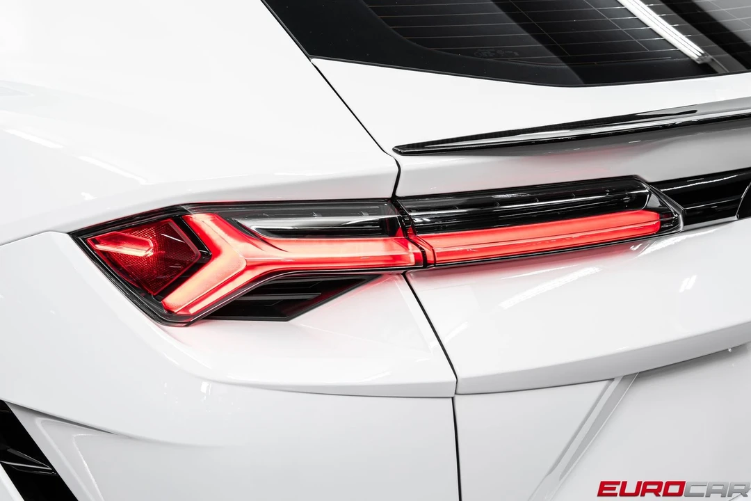 2024 Lamborghini Urus Performante - Image 23 of 31