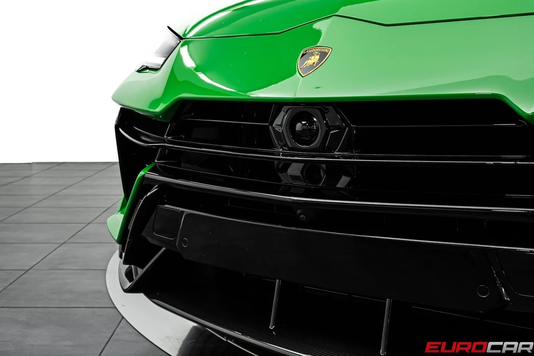 2024 Lamborghini Urus Performante - Image 11 of 31