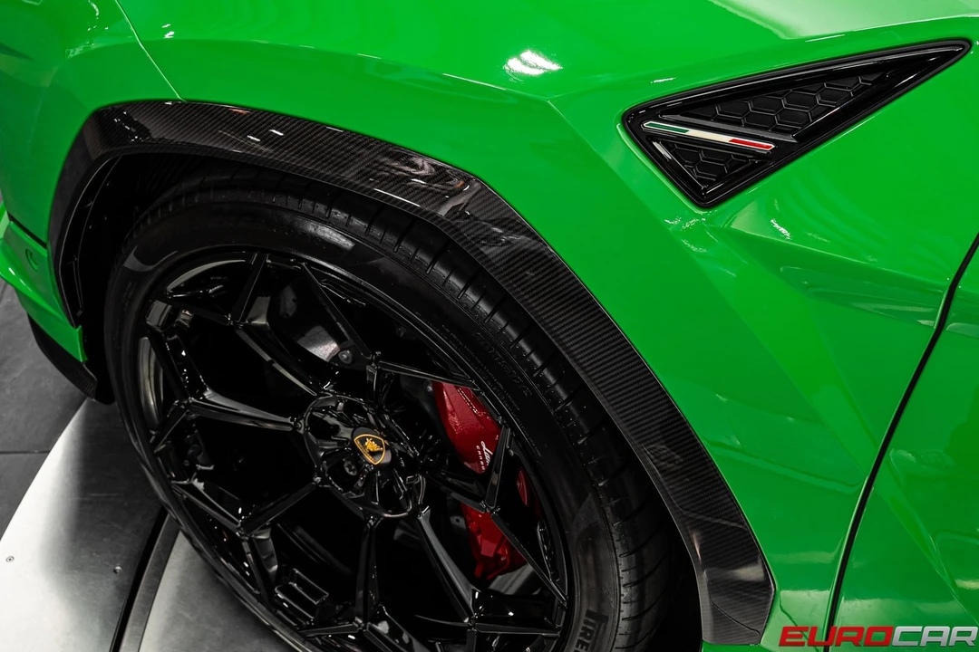 2024 Lamborghini Urus Performante - Image 17 of 31