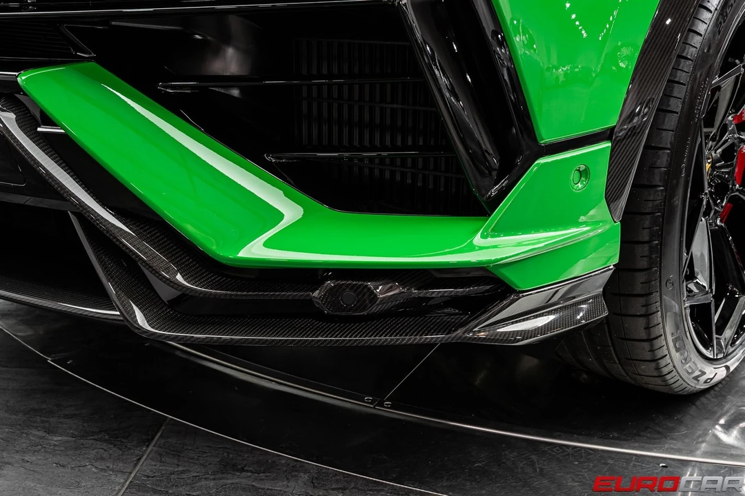 2024 Lamborghini Urus Performante - Image 13 of 31