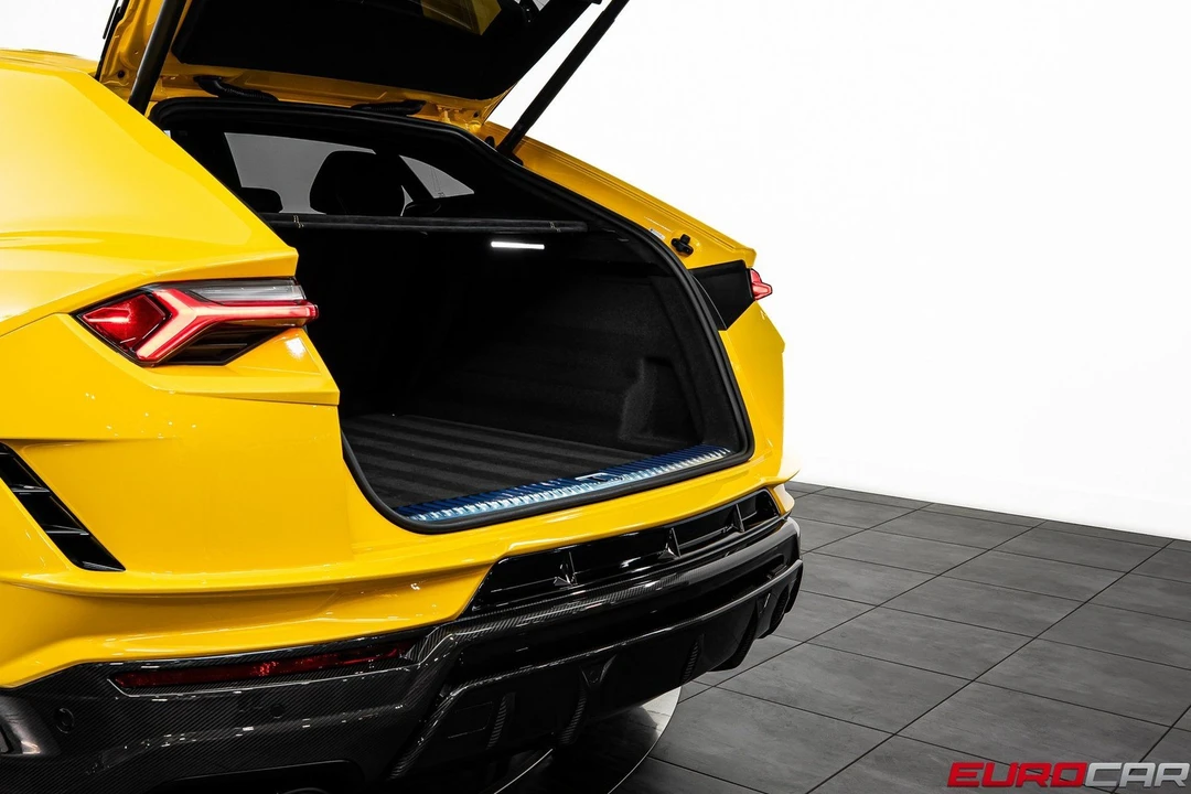 2024 Lamborghini Urus Performante - Image 20 of 31