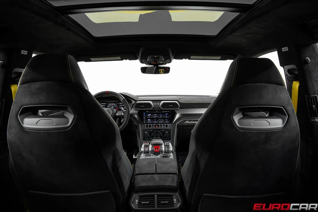 2024 Lamborghini Urus Performante - Image 30 of 31