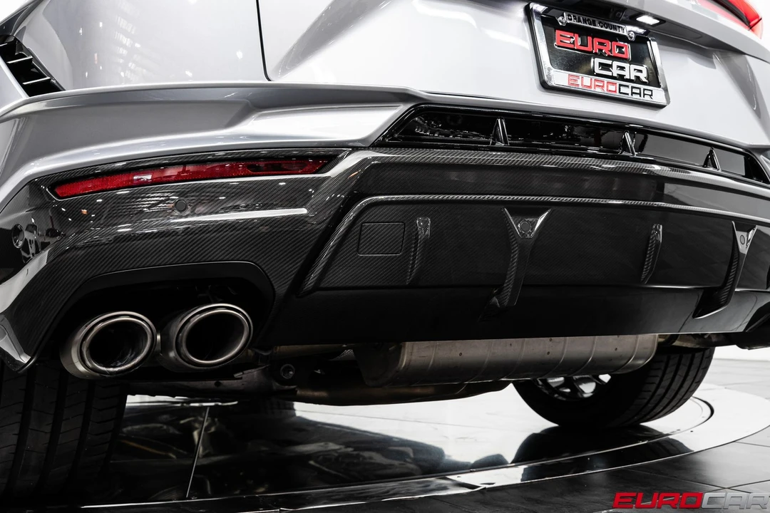 2024 Lamborghini Urus Performante - Image 29 of 31