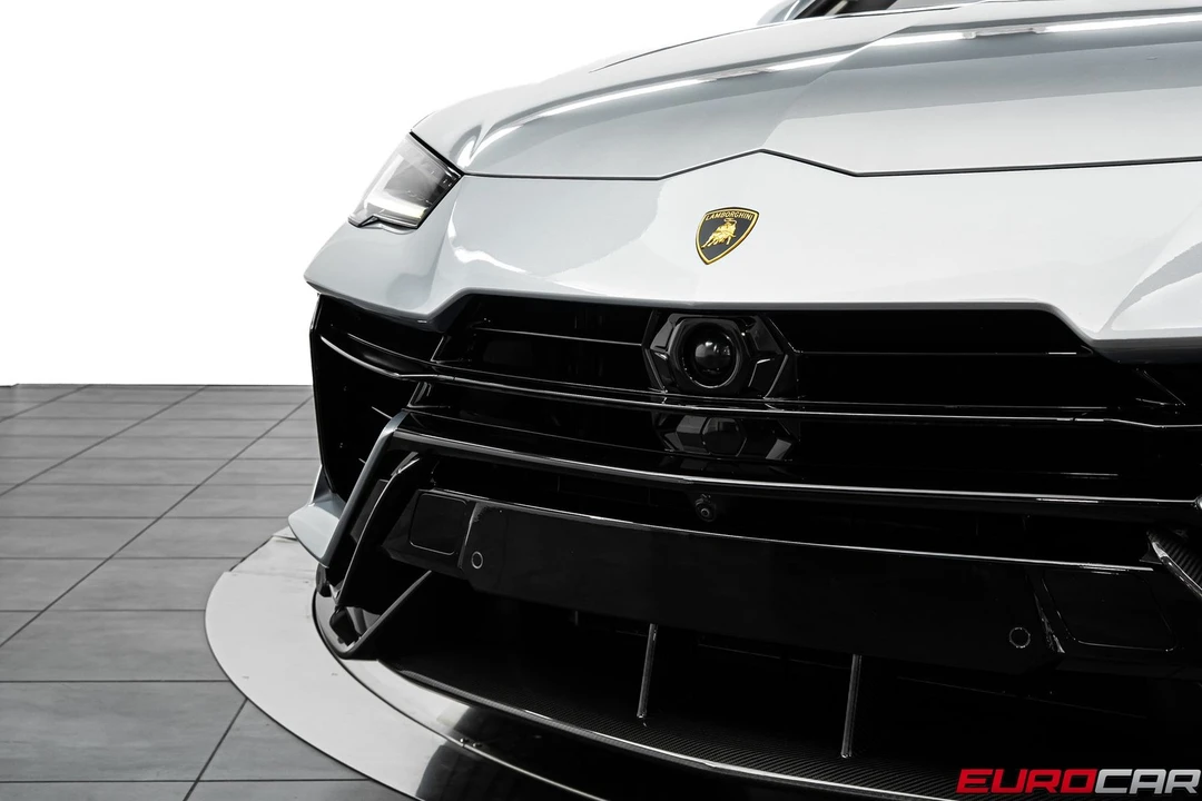 2024 Lamborghini Urus Performante - Image 12 of 31