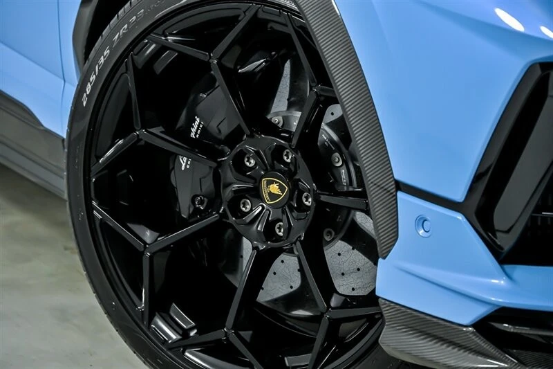 2024 Lamborghini Urus Performante - Image 4 of 12