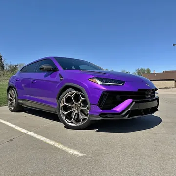 2024 Lamborghini Urus Performante