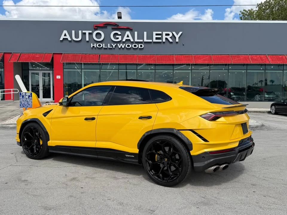 2024 Lamborghini Urus Performante - Image 19 of 20