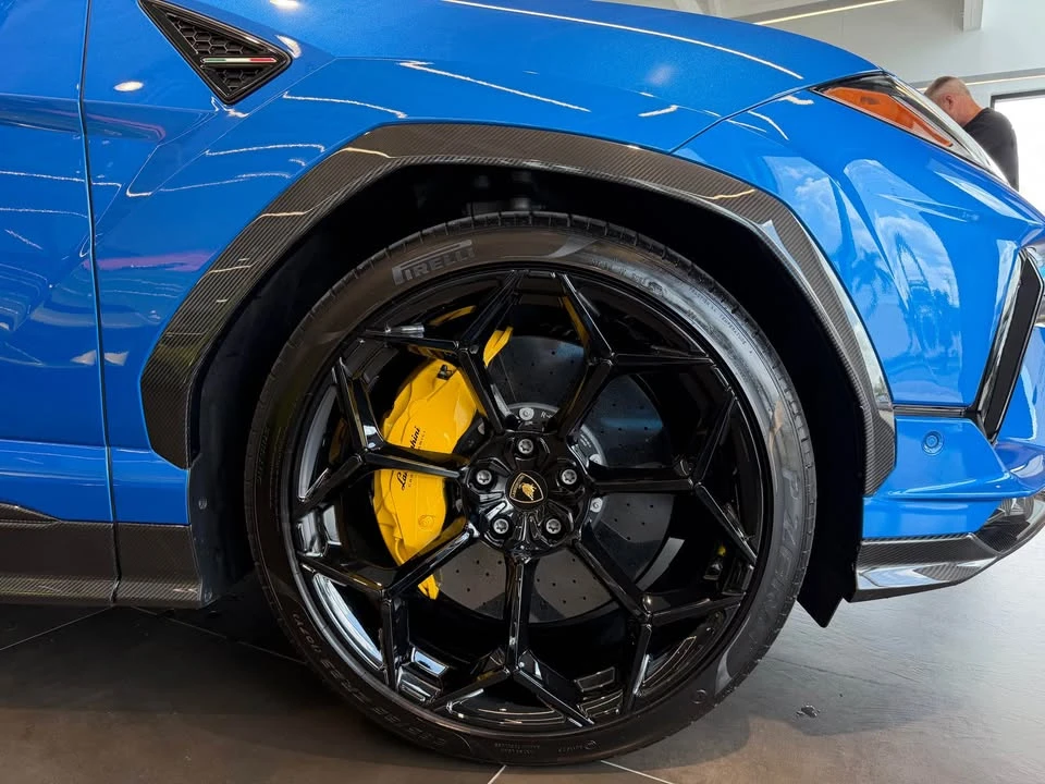 2024 Lamborghini Urus Performante - Image 5 of 12