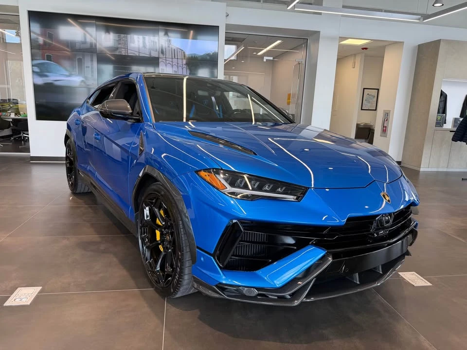 2024 Lamborghini Urus Performante - Image 4 of 12