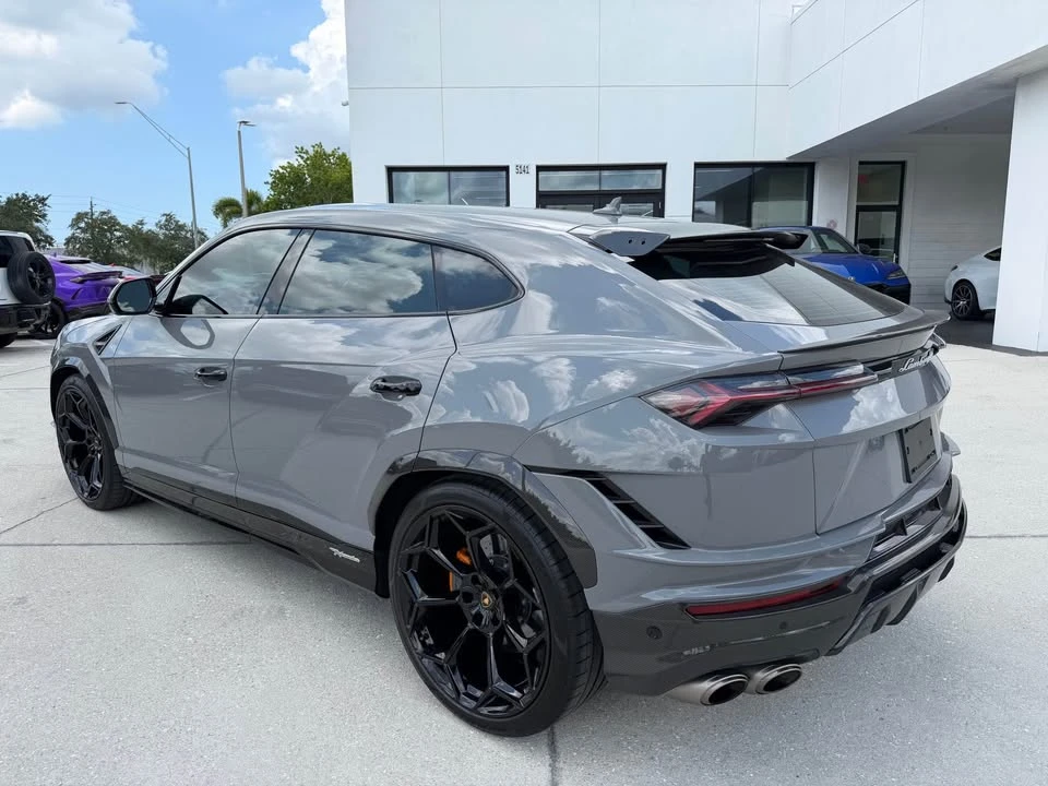 2024 Lamborghini Urus Performante - Image 7 of 15
