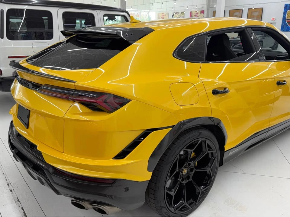 2024 Lamborghini Urus Performante - Image 2 of 11