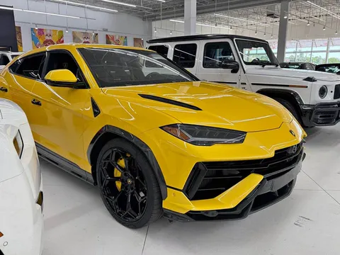 2024 Lamborghini Urus Performante
